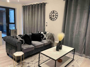 Stylish and Cosy 2 bedroom flat in Croydon, Croydon